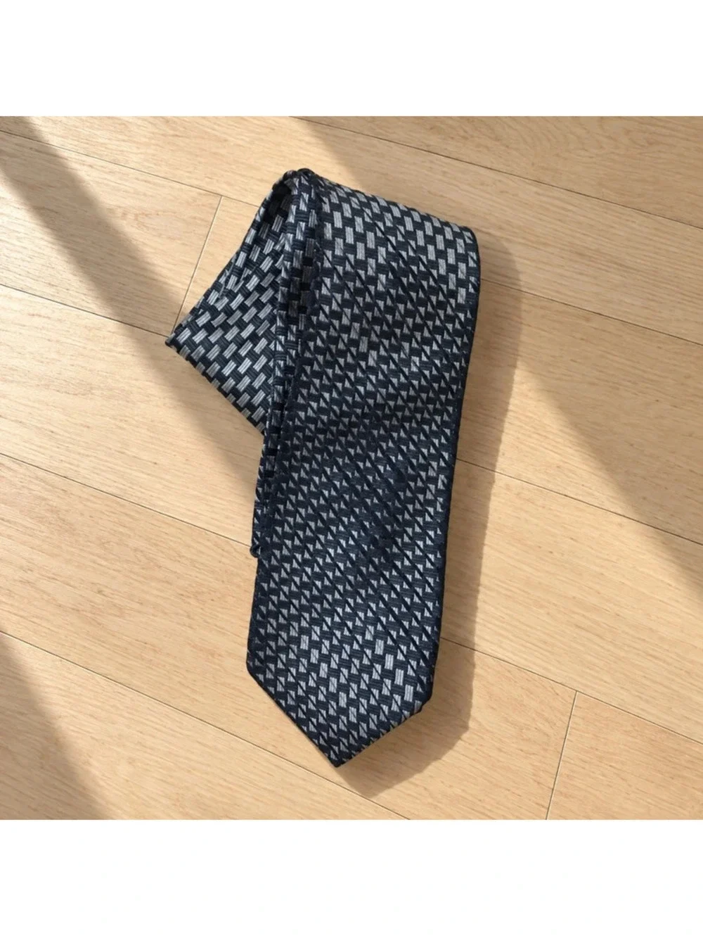 Saks Fifth Avenue Men’s Geometric Silk Tie Black Gray Silver Necktie